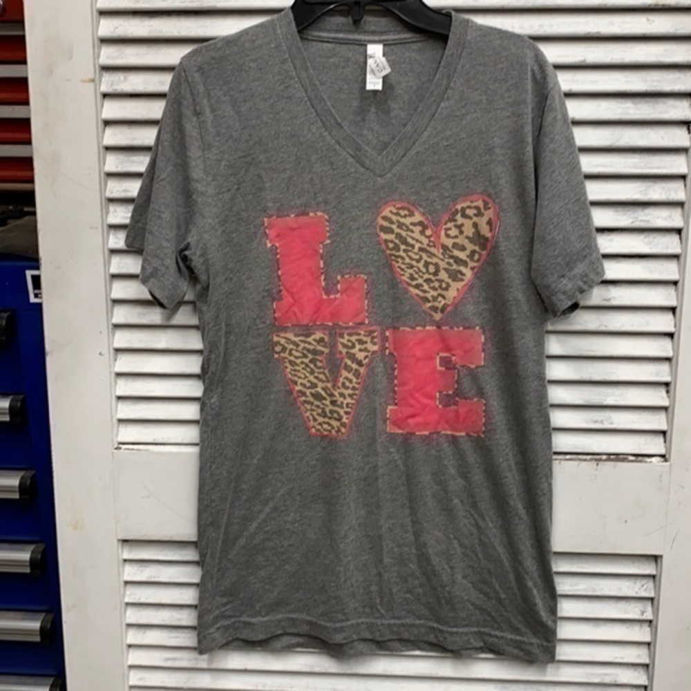 Bella Canvas Grey V Neck LOVE Tee size Small